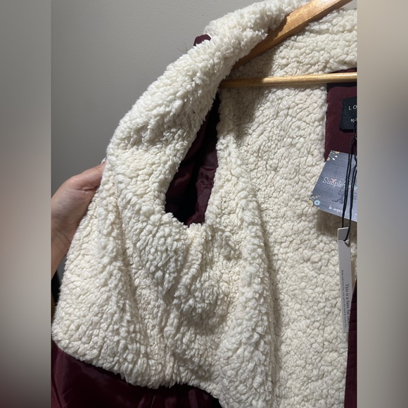 Sherpa lined winter coat - Picture 8 of 11